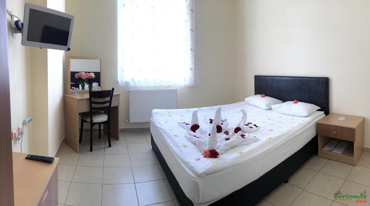 Ustundag Otel Keciborlu Eksteriør bilde