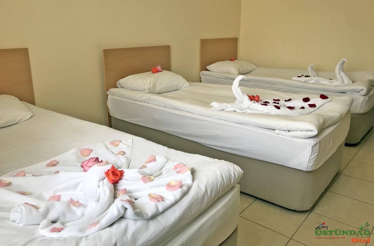 Ustundag Otel Keciborlu Eksteriør bilde